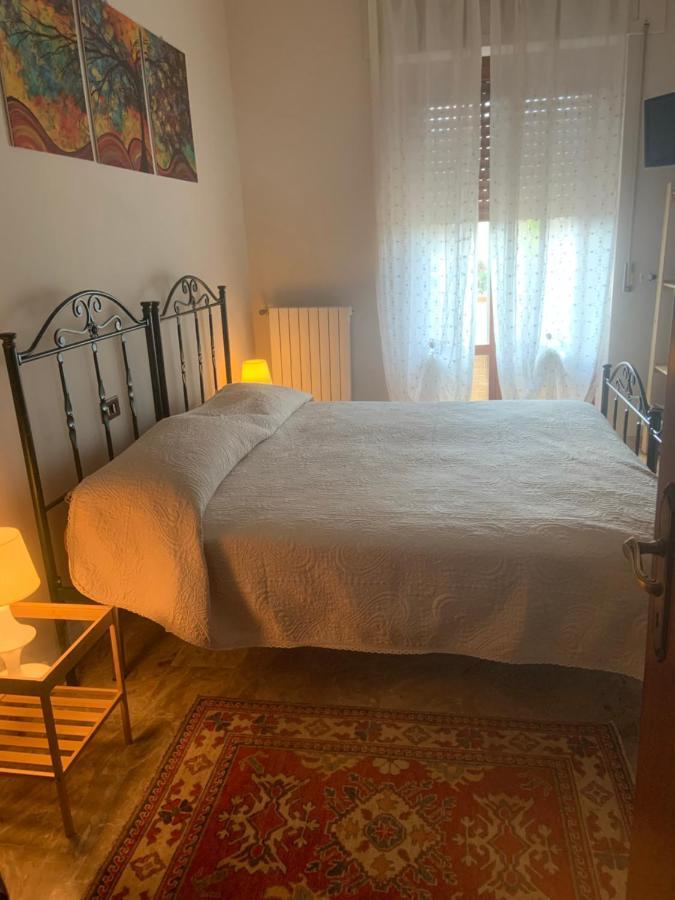 Il Girasole Bed and Breakfast Basciano Buitenkant foto