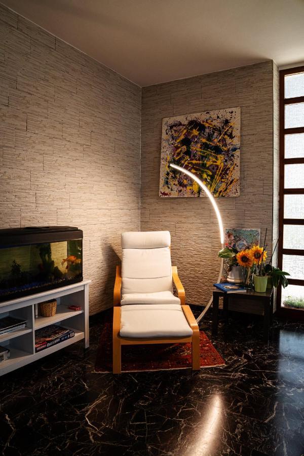 Il Girasole Bed and Breakfast Basciano Buitenkant foto