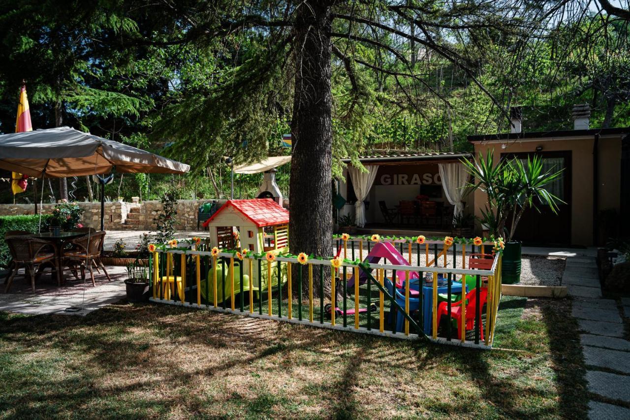 Il Girasole Bed and Breakfast Basciano Buitenkant foto