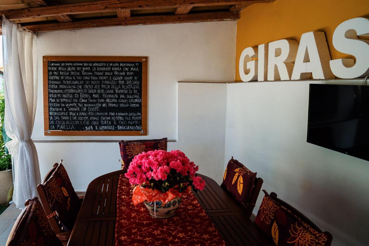 Il Girasole Bed and Breakfast Basciano Buitenkant foto